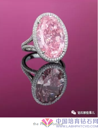 14.93卡拉艳粉钻创作背景；我国市场的振兴推动Tiffany业绩增长