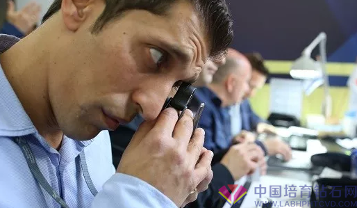 MID率领非洲裸钻企业