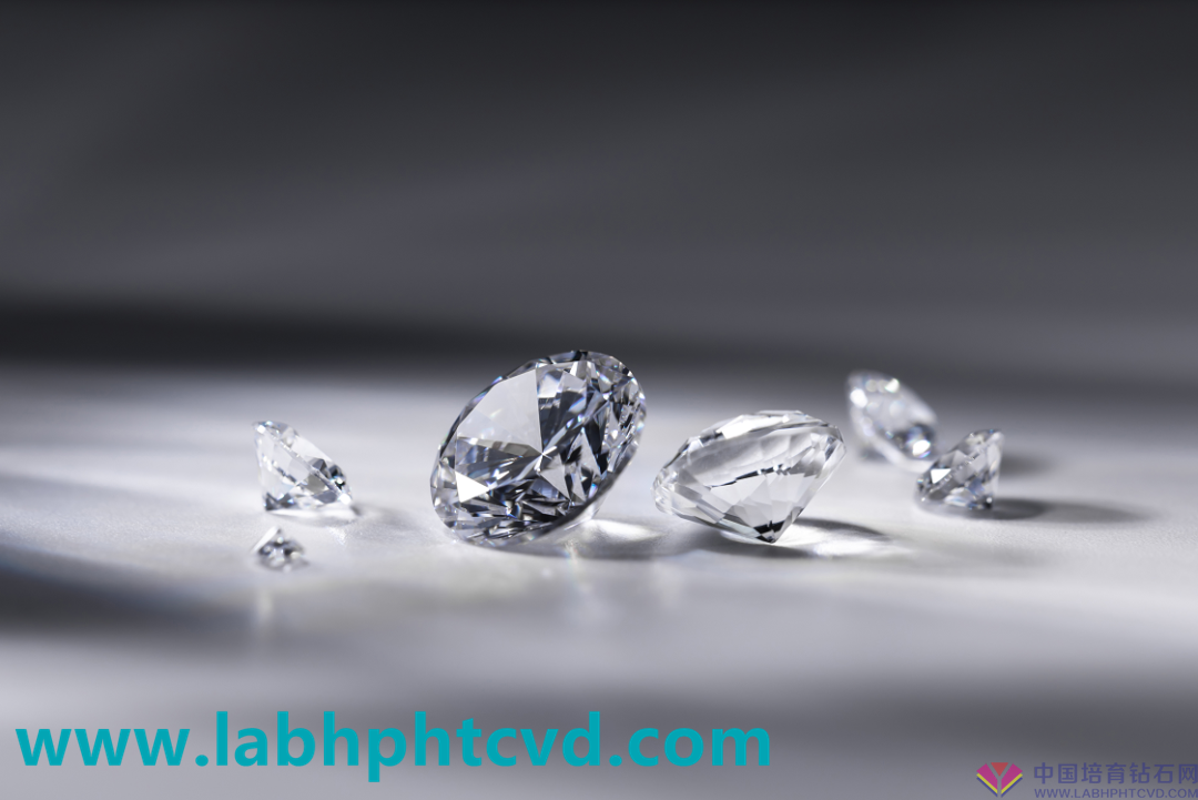 培育钻石惊艳亮相成都婚博会，让年轻群体实现钻石自由